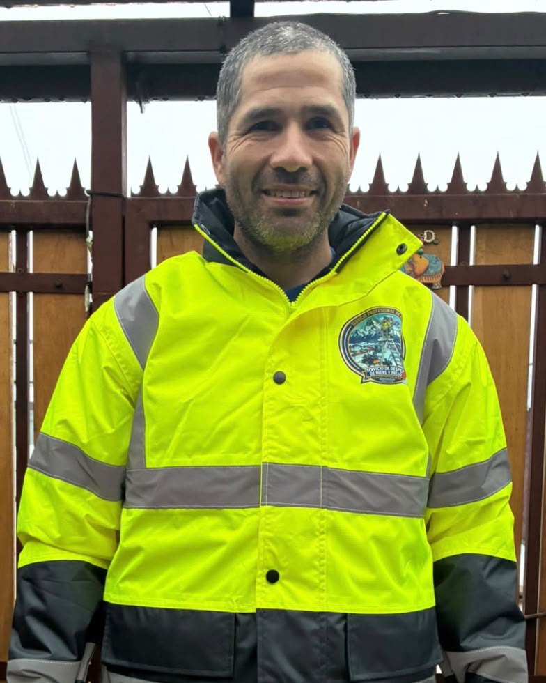 Sebastián Rojas, a cargo del servicio de despeje de nieve y hielo en Coyhaique